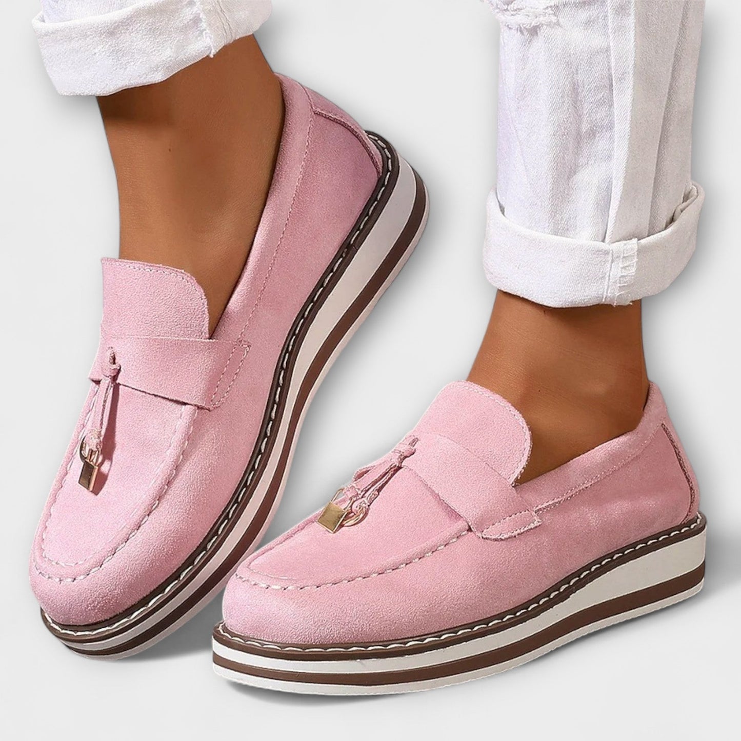Clarissa – Casual loafers with a round toe